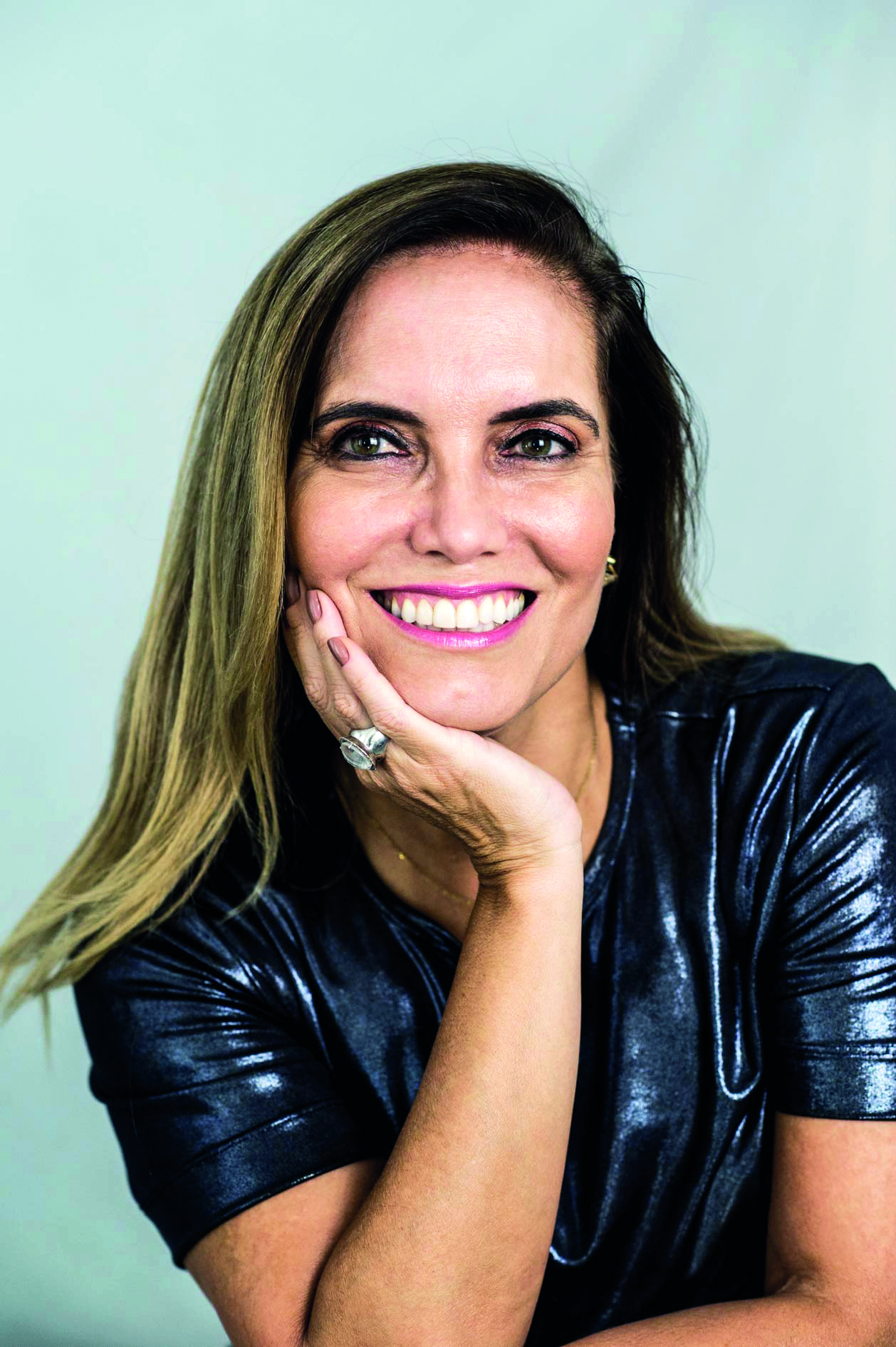 Monique Melo - Jornalista, assessora de comunicação e diretora da texto & Cia