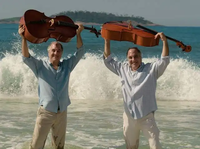 Duo Santoro homenageia compositores brasileiros vivos em turnê inédita pelo Estado do Rio de Janeiro