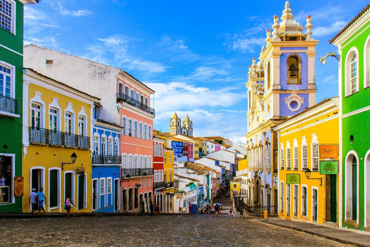 Shopping Itaigara faz exposição digital em homenagem a aniversário de Salvador