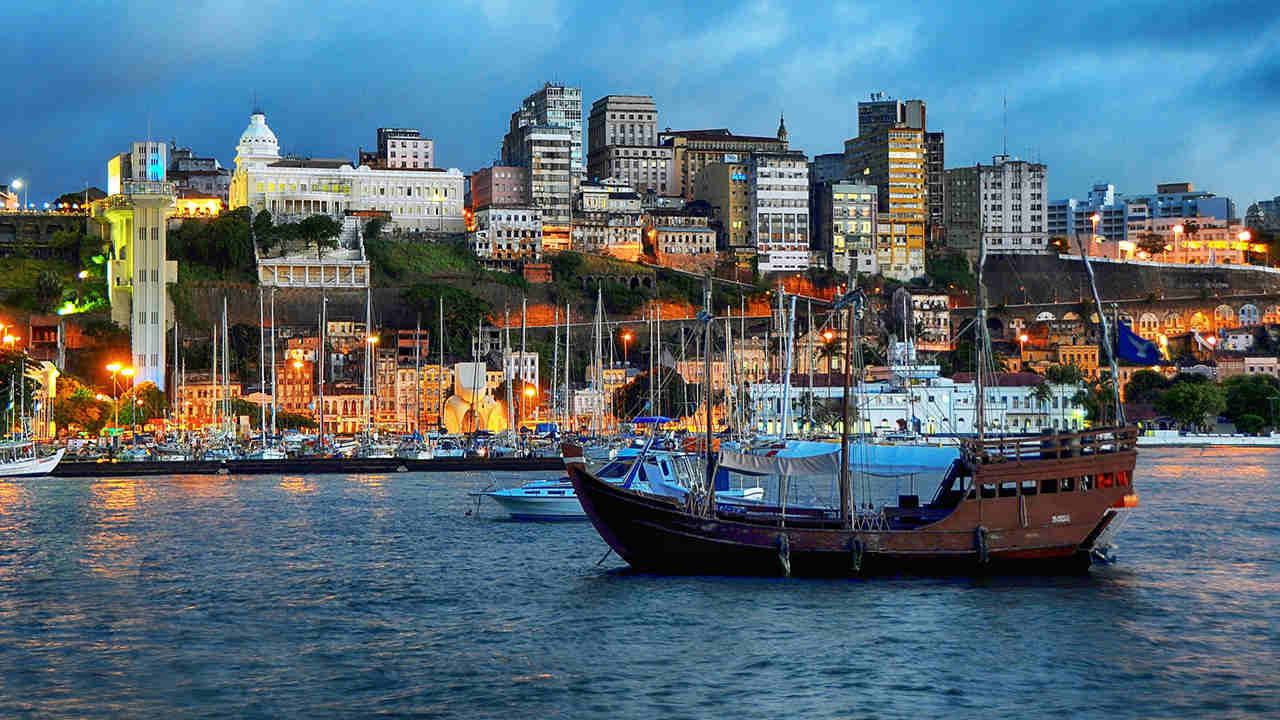 Shopping Barra promove mostra fotográfica da Salvador Colonial