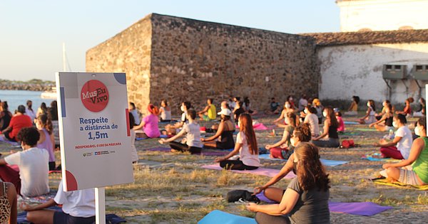 MAM realiza aulas de Yoga gratuitas