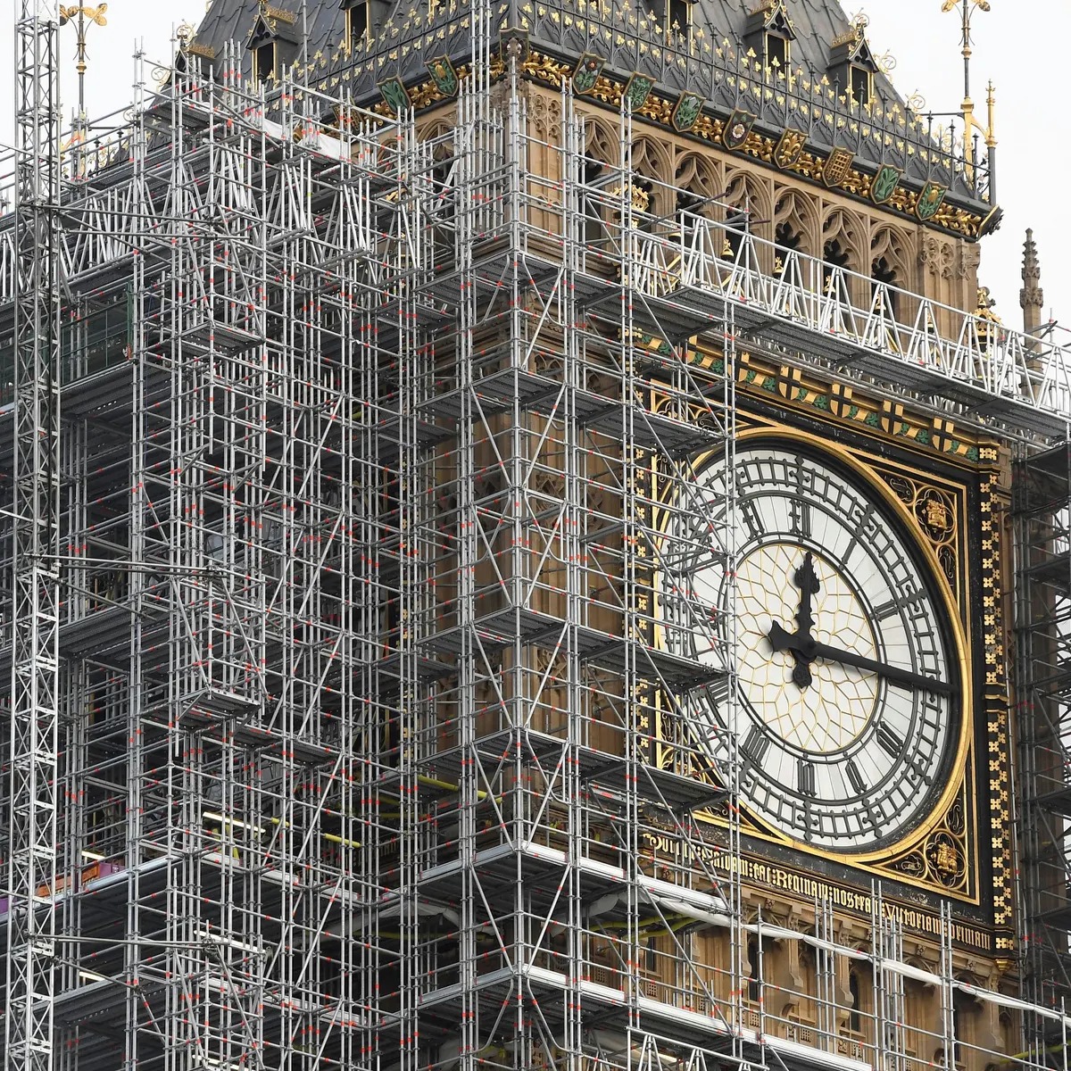 A renovação para o ano novo chegou até o Big Ben