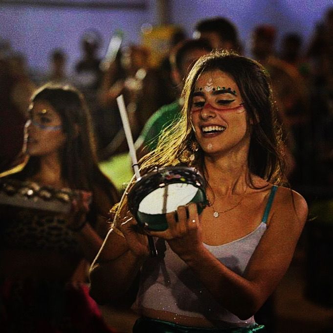 Bateria Frenética da ESCOLA BAHIANA DE MEDICINA agita pôr do sol no próximo domingo na RED BARRA!