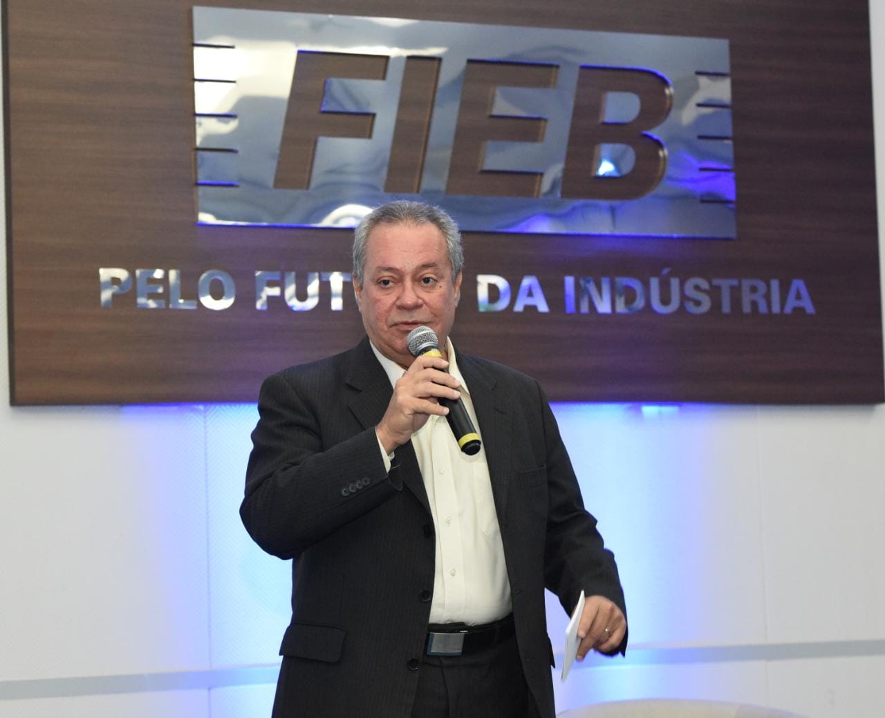 FIEB celebra 75 anos com café da manhã para convidados