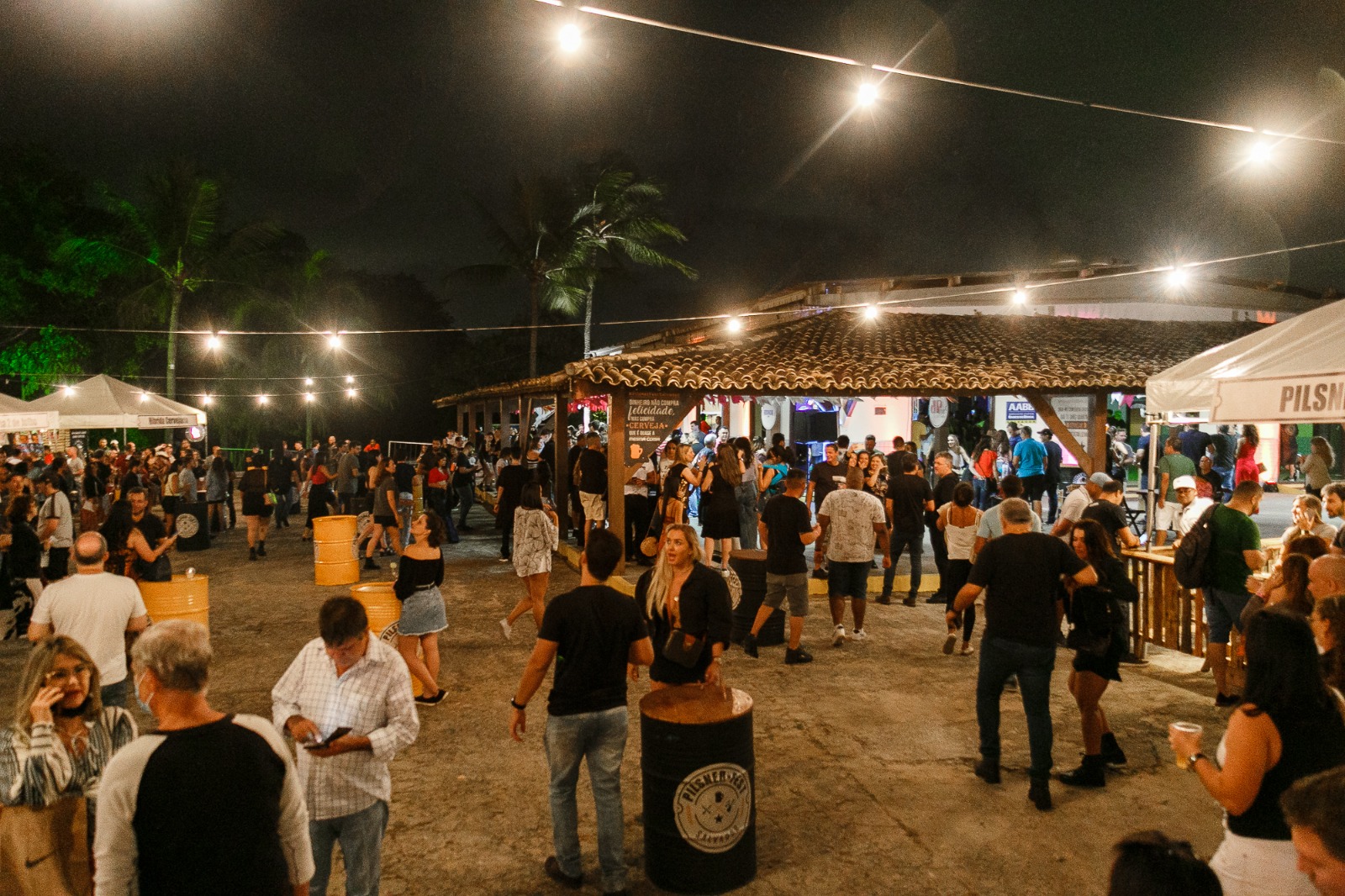 Pilsner Barbecue Fest reúne churrasco, cerveja artesanal e música pop em Salvador